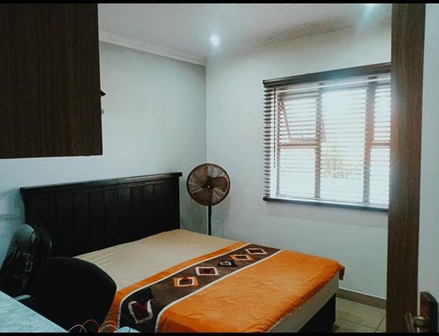 3 BEDROOM HOUSE FOR SALE IN HILLARY